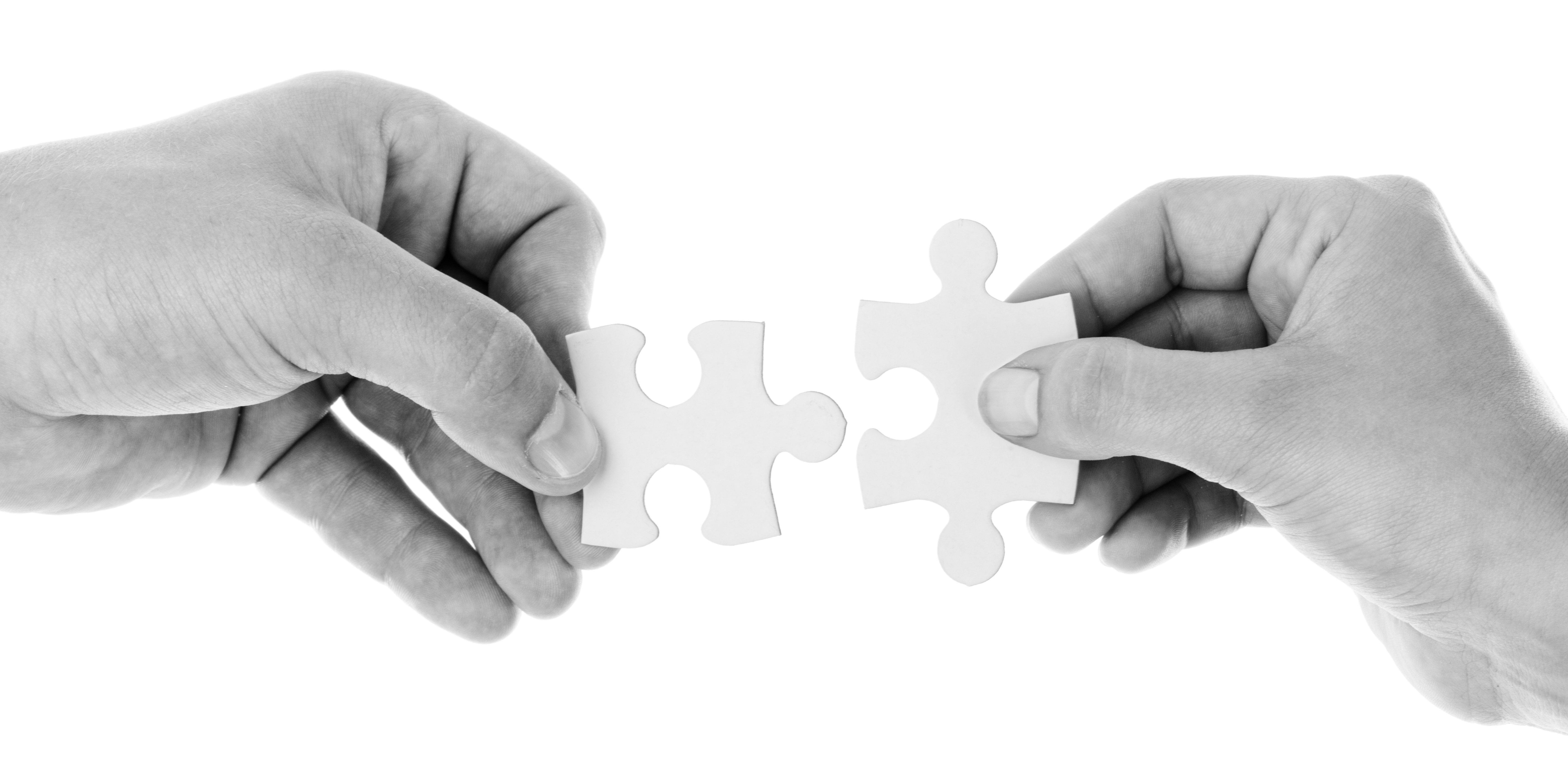 deux pièces de puzzle qui s'emboîtent parfaitement.