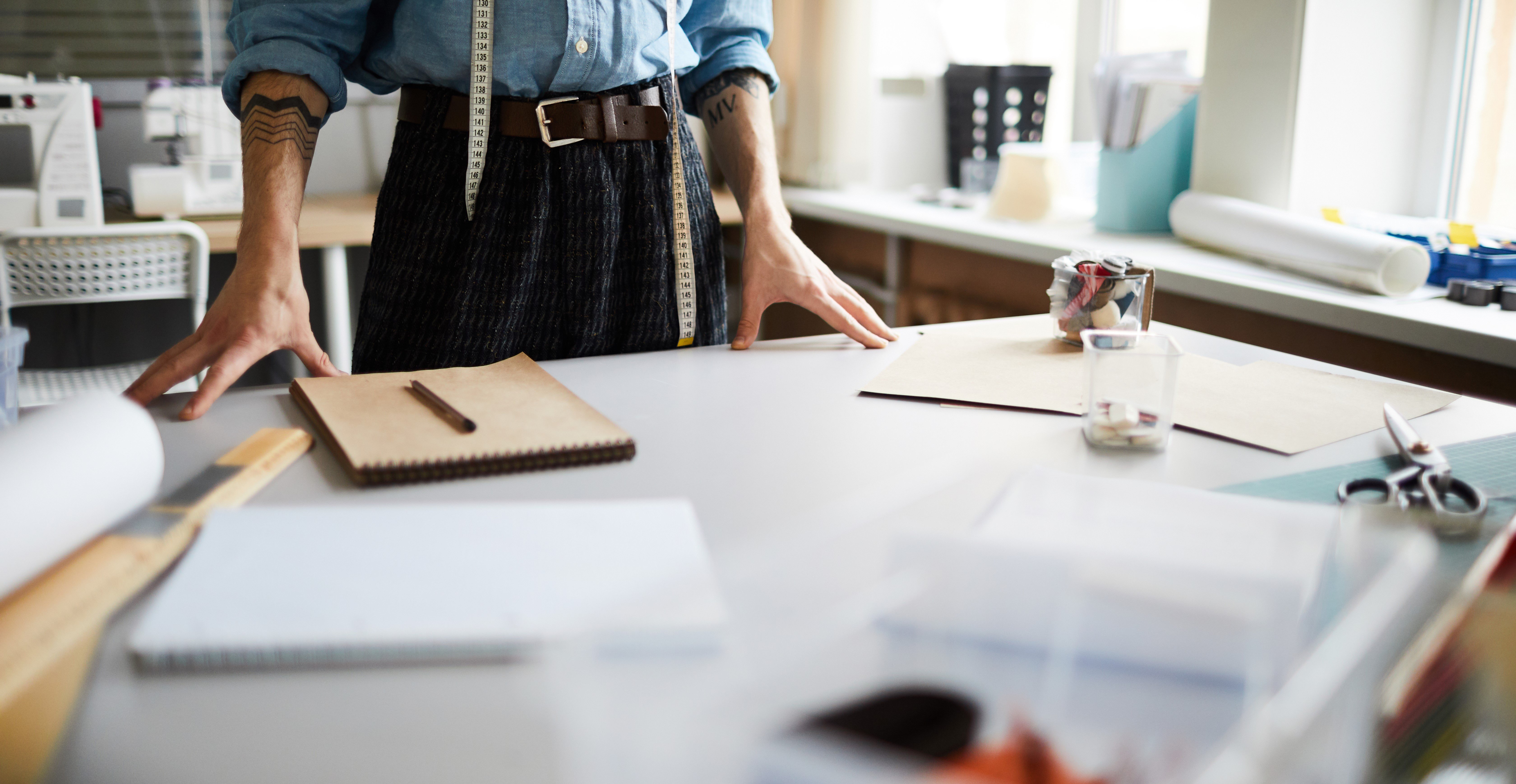 Espace de travail d'un tailleur